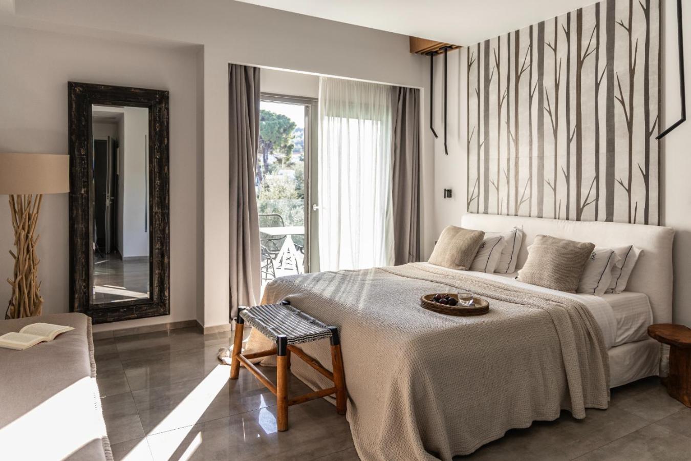 Blue Carpet Luxury Suites 佩科霍里 外观 照片